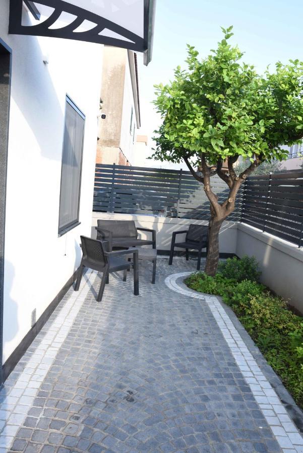 Studio Apartment Angelo - Free Private Parking Sarno Bagian luar foto
